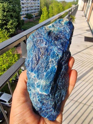 Natuurlijke Blauwe Hauyniet Ruwe Kristal - Rijk Koningsblauw