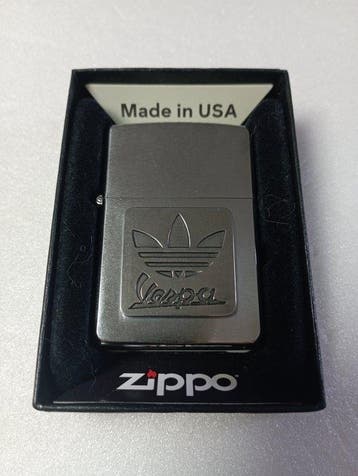 Zippo - Vespa - Aansteker - Chroom geborsteld, Nieuw