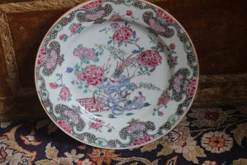Bord - Porselein - Famille Roseemaille met decor van
