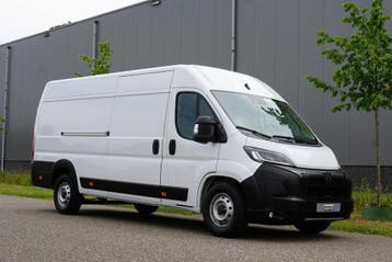 Peugeot Boxer 2.2 BlueHDi 180 L4H2 3.5t, Automaat, Stof, Gebruikt, Wit
