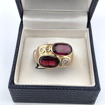 Ring - 18 karaat Geel goud - 5.70ct. tw. Granaat - Diamant, Nieuw