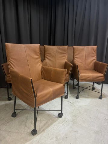 6 Montis Chaplin - Nieuw Rancho Leer -, Zo goed als nieuw, Vijf, Zes of meer stoelen