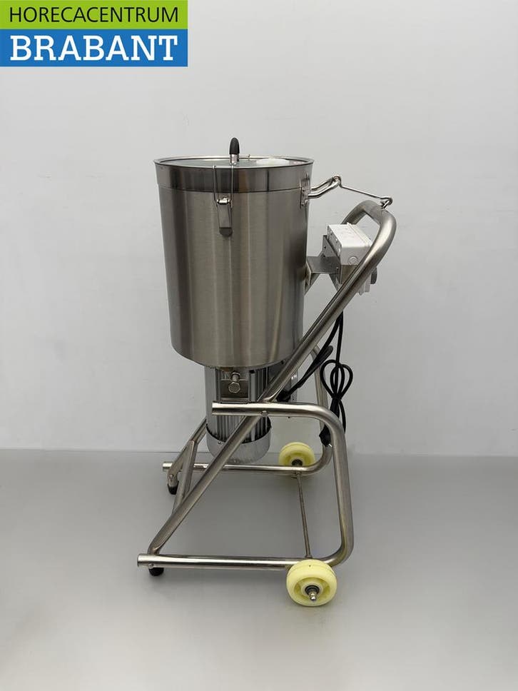 RVS Cutter / Keukenmachine / Groentecutter 30 liter 230V, Zakelijke goederen, Horeca | Keukenapparatuur, Nieuw zonder verpakking