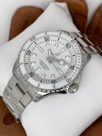 Breitling - Superocean Automatic 36 - A17377211A1A1 - Dames, Nieuw