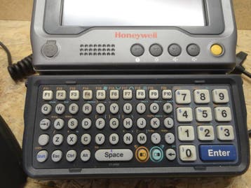 Intermec Thor CV31 Vehicle Mount Windows Computer & Scanner, Ophalen of Verzenden, Gebruikt, Overige typen, Intermec