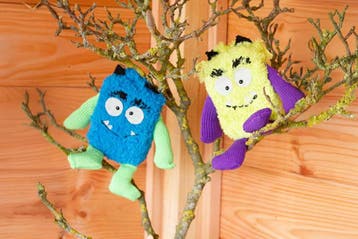 Brei- en haakpatroon Monster Poppetjes, Ophalen of Verzenden, Nieuw