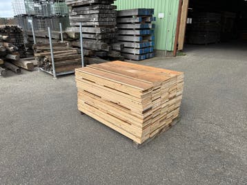 Unieke 3-zijdig geschaafde lariks wandbekleding, Ophalen, Minder dan 25 mm, Zo goed als nieuw, Plank