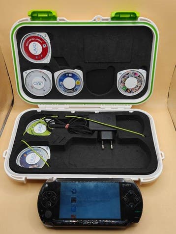 Sony - Playstation Portable (PSP) - PSP 1004 + valigetta, Nieuw