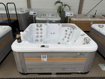 Nieuw - Jacuzzi Passion spa Relax 2x ligplaats  200x200cm, Tuin en Terras, Nieuw, Filter, Vast