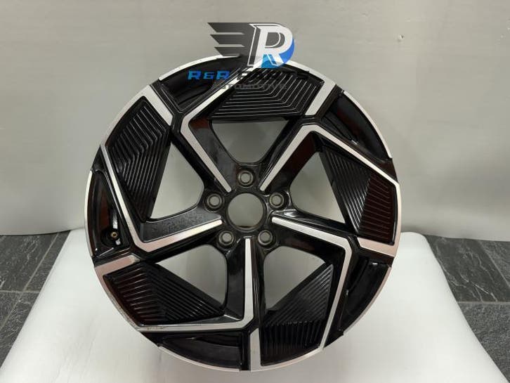 Velg 19 inch - Zwart / Chroom - (BYD) - OEM: EKEB310101..., Auto-onderdelen, Banden en Velgen, Nieuw, Verzenden