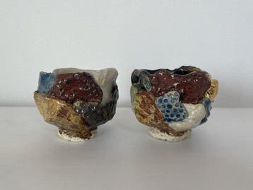 Koppel keramische sakebekers - Guinomi - door Shin Ogasawara