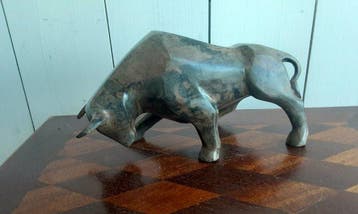 P. Chenet - Figuur - Stier - 23 cm - Brons