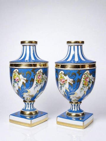 Style Sèvres - Vaas (2) - Porselein - Paar cassolettes, Antiek en Kunst