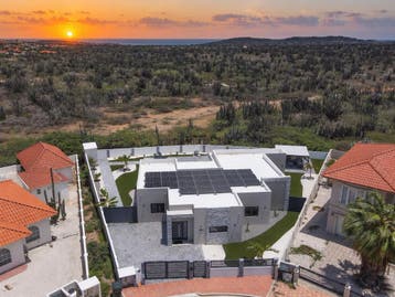 Moderne Villa Luel 5 minuten vanaf Palm beach!, Internet, Aruba, Landelijk, Eigenaar