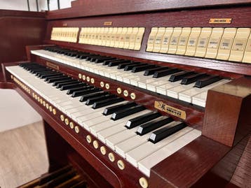 Johannus Vivaldi 15, Muziek en Instrumenten, Zo goed als nieuw, 2 klavieren, Orgel