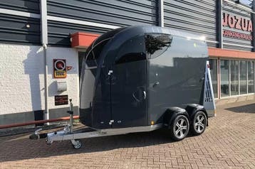 Paardentrailer Bucker Careliner M Grey Showroommodel, Ophalen, Zo goed als nieuw, 2-paards trailer
