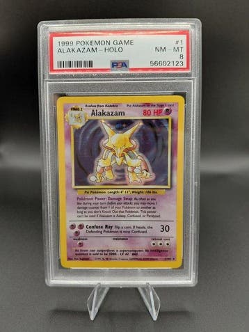 Pokémon - 1 Graded card - Alakazam #1 Holo - PSA 8 - WOTC -, Hobby en Vrije tijd, Verzamelkaartspellen | Pokémon, Nieuw