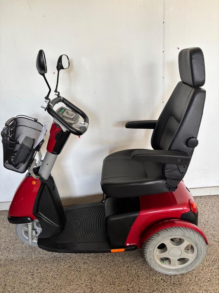 Trophy 6 Trophy 6 in zeer mooie en goede staat Scootmobiel, Diversen, Brommobielen en Scootmobielen