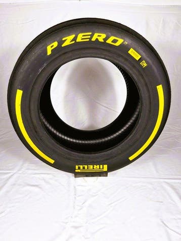 Band (1) - Pneumatico Pirelli - Formula, Nieuw