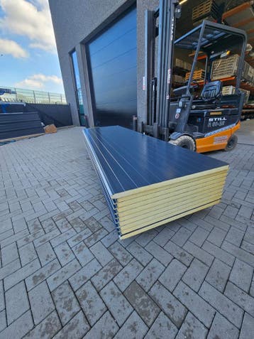 wandplaten, gevelpanelen, sandwichpanelen 40 en 60 mm, Nieuw