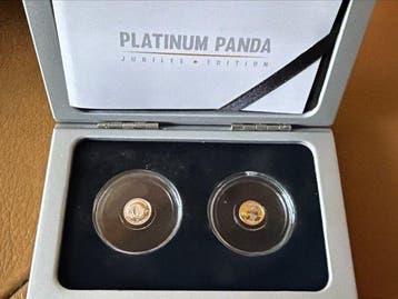 Cookeilanden, China. 2017 Panda Platinmünze (.999) +
