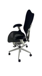 12x Refurbished Herman Miller Mirra 2 Butterfly Studio, Verzenden, Zo goed als nieuw, Zwart, Bureaustoel