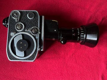 Bolex Reflex P2 - SOM Berthiot Pan-Cinor Zoom Lens &