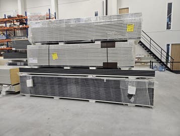 Gelegenheidspartij wandpanelen 40 mm, PIR, Antra/wit, €20,5, Verzenden, Nieuw, Overige materialen, 20 tot 50 mm
