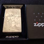 Zippo - Zippo - Anime hentai silver brass case - Zonder, Verzamelen, Rookartikelen, Aanstekers en Luciferdoosjes, Nieuw