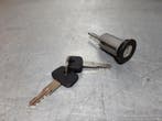 Contactslot met 2 sleutels Opel Corsa, Kadett D, Kadett E., Auto-onderdelen, Interieur en Bekleding, Verzenden, Nieuw, Opel