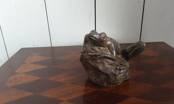 P. Chenet - Figuur - Kikker - Brons