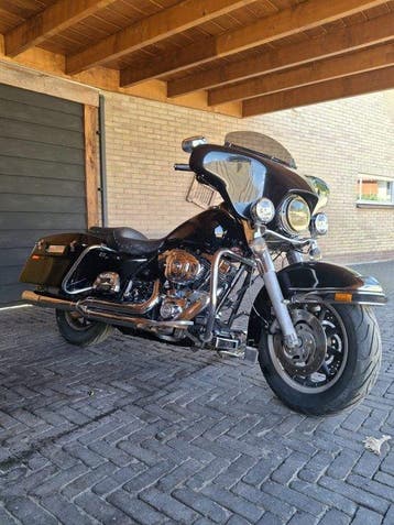 Harley-Davidson - FLHPI - Road King Police - 1450 cc - 2001