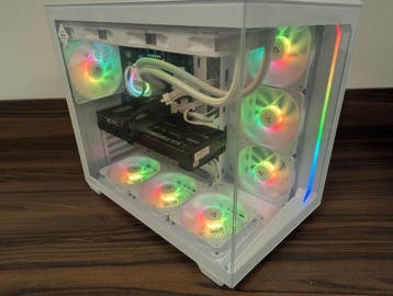 RGB Game PC: Intel i7 12700 - RTX 5070 Ti - 16GB DDR5, 1 TB M2.0 SSD nieuw, Virtual Reality, Refurbished, Ophalen of Verzenden