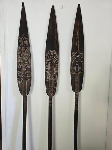 Peddels voor pirogue / Prestige-kunst - Asmat -