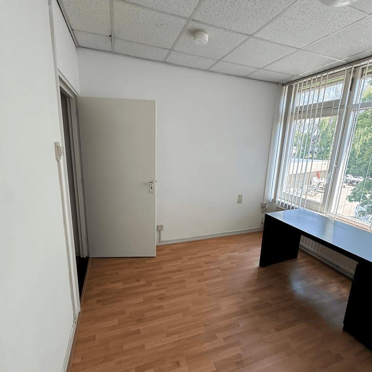 Kamer in Heerlen gevonden voor €380,- pm, Huizen en Kamers, Huizen te huur, Direct bij eigenaar, Limburg, (Studenten)kamer