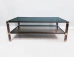 Salontafel - Glas, Aluminium - A two-tiered brass and smoked