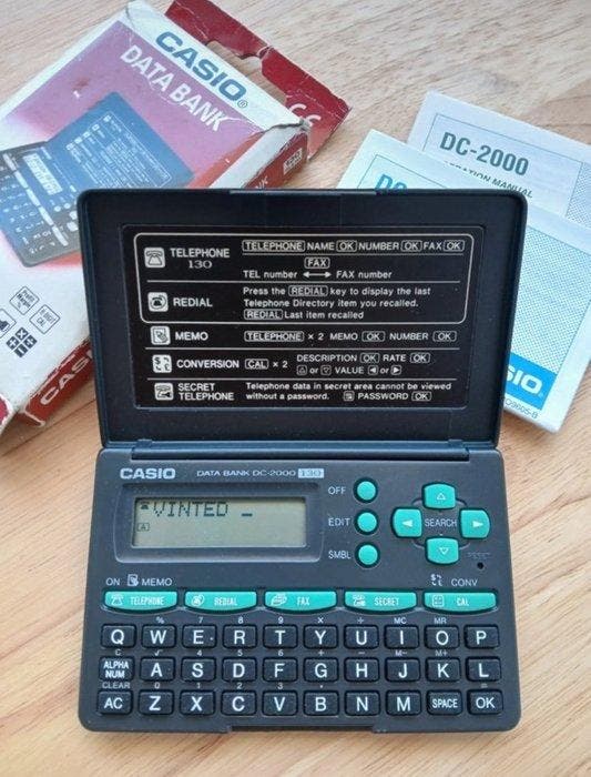 Casio Data Bank DC-2000 – Complete Set with Original Box and, Spelcomputers en Games, Spelcomputers | Overige Accessoires