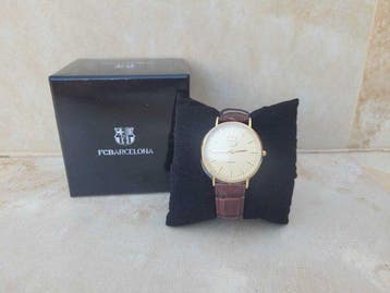 Horloge FC Barcelona. Gouden wijzerplaat. Radiant. Officieel, Nieuw