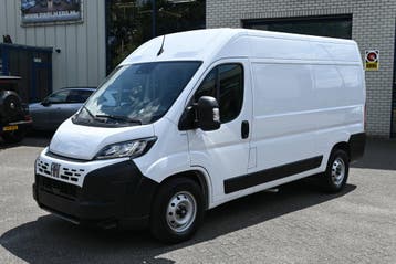 Fiat Ducato L2H2 140 pk 3.5t 2.2 MultiJet, Gebruikt, Euro 6, Wit, Lease