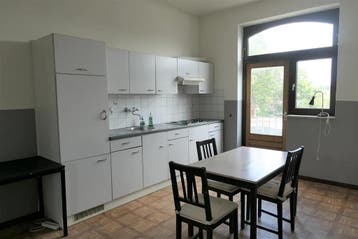 Woning te huur in Maastricht - 15 m² - 2 kamer(s) - 2 kamers, Huizen en Kamers, Huizen te huur, Overige soorten, Maastricht, Limburg