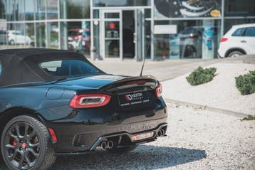 Achterspoiler Abarth 124 Spider, Verzenden