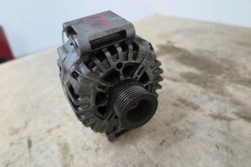 alternator Mercedes Benz Sprinter W907 W212 2.2 CDI A0009068, Verzenden, Gebruikt