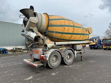 Veiling: Betonmixer MOL M1012 2015, Ophalen