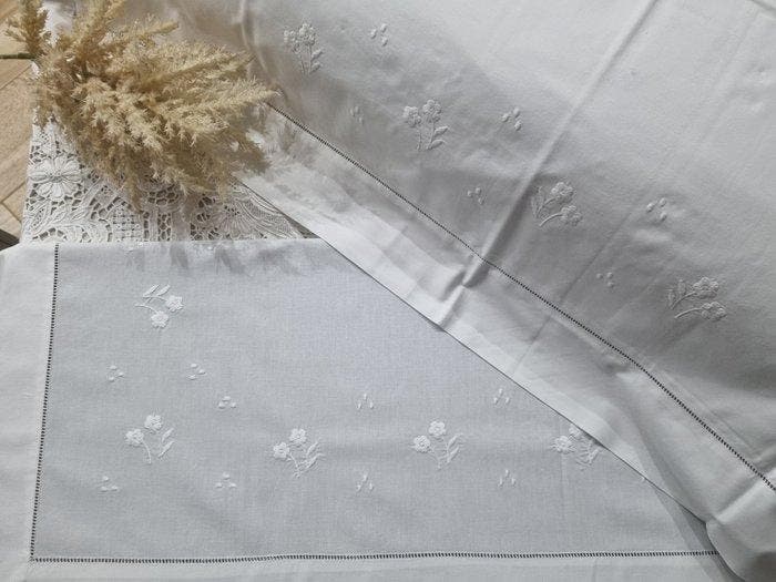 Laken - 280 cm - 270 cm, Antiek en Kunst, Antiek | Kleden en Textiel