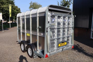 Ifor Williams veetrailer 311x156x183cm dubbeldeks, Ophalen, Veehouderij, Transport