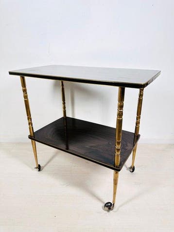 Serveerwagen - Een vintage trolley-tafel van messing en, Antiek en Kunst