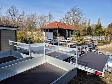Grote voorraad nieuwe aanhangwagens en direct leverbaar, Ophalen, Nieuw