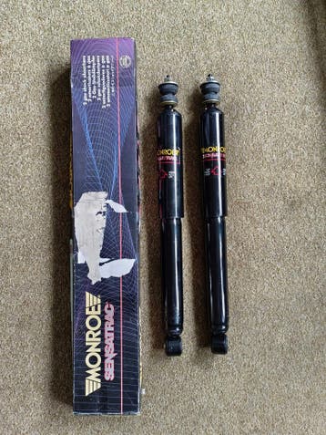 Set Opel Corsa A schokbrekers achteras gasdruk, Ophalen of Verzenden, Nieuw, Opel