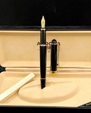 Aurora - 810 - Vulpen, Verzamelen, Pennenverzamelingen, Nieuw