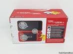 New Nintendo 2DS XL - Console - Poke Ball Edition - NEW, Spelcomputers en Games, Spelcomputers | Nintendo 2DS en 3DS, Verzenden